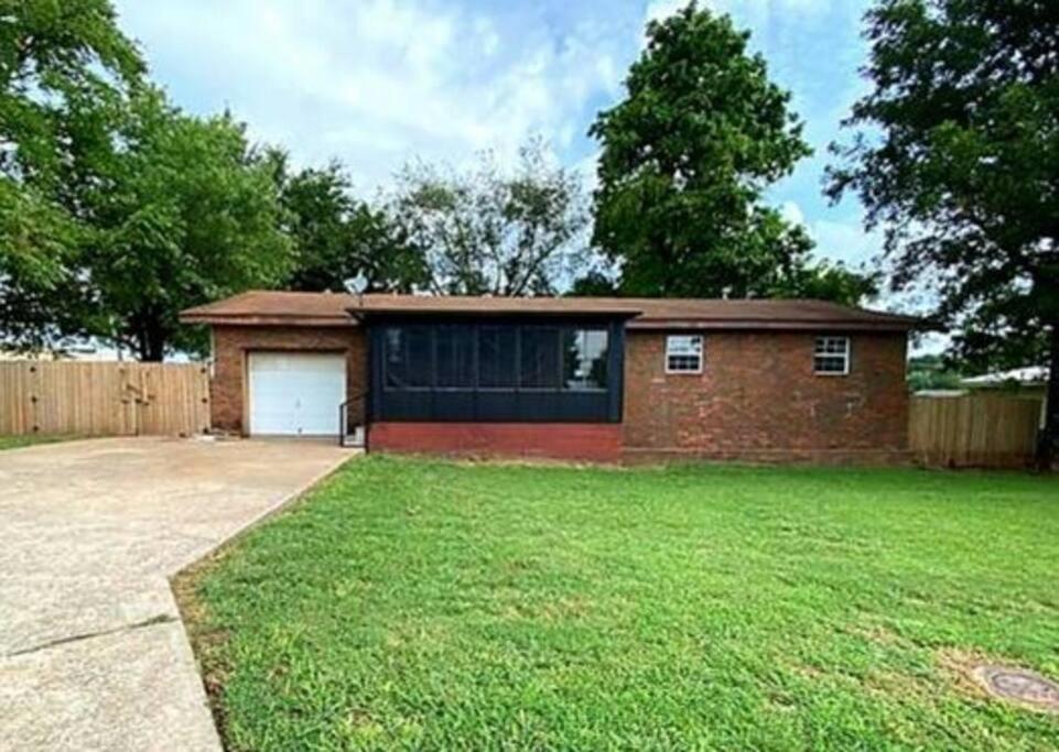The Greenhouse - 3Bed 2Bath Home In Tahlequah, Ok Buitenkant foto