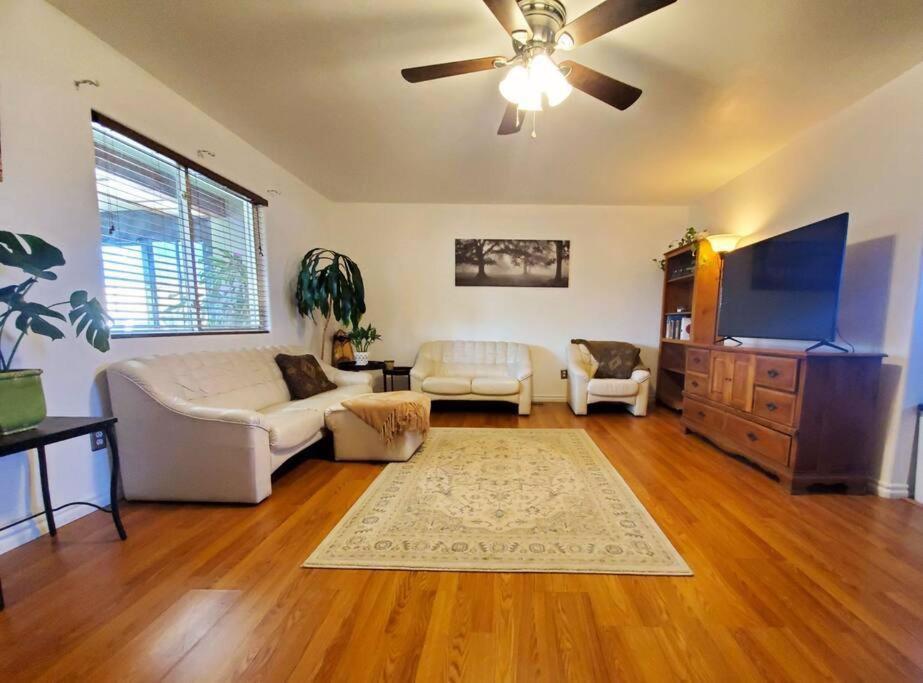 The Greenhouse - 3Bed 2Bath Home In Tahlequah, Ok Buitenkant foto